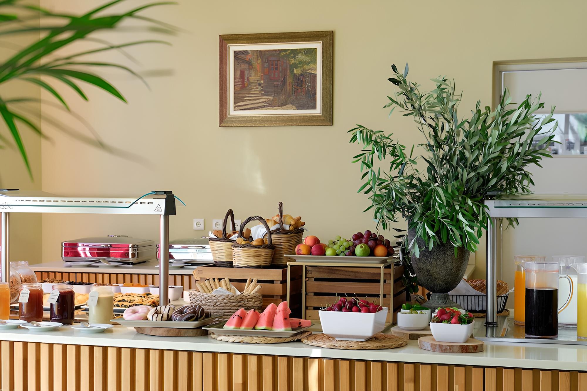 Aphrodite Hotel
