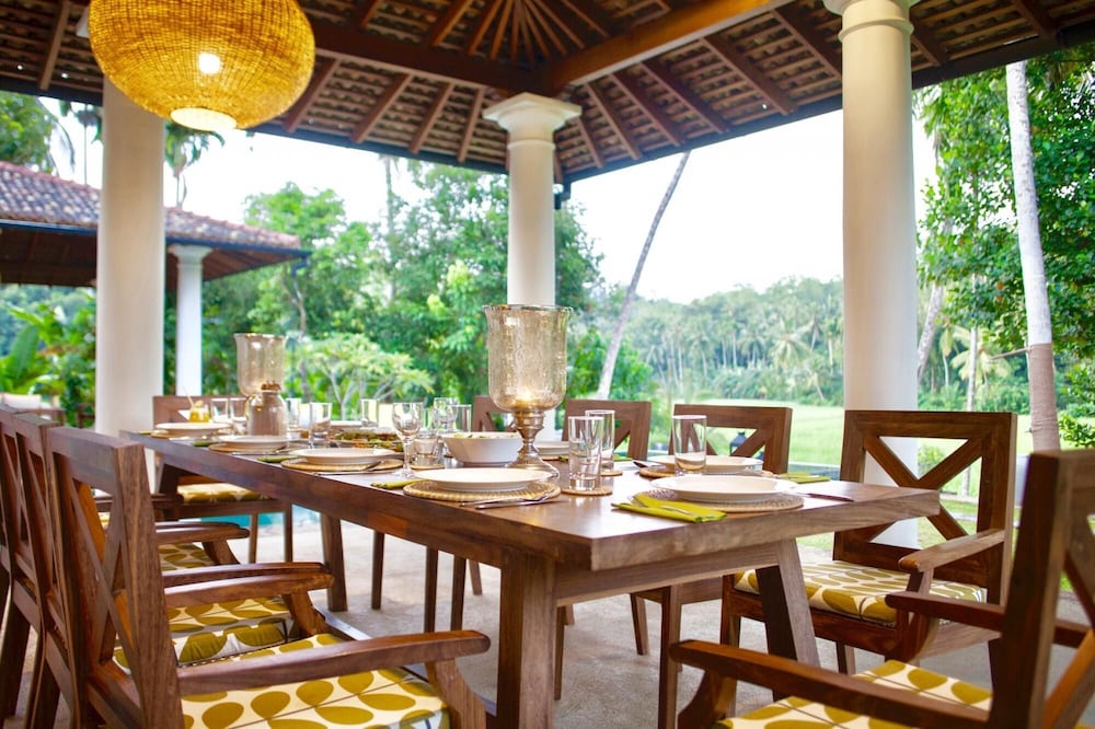 Family House Overlooking Rice Fields view 4