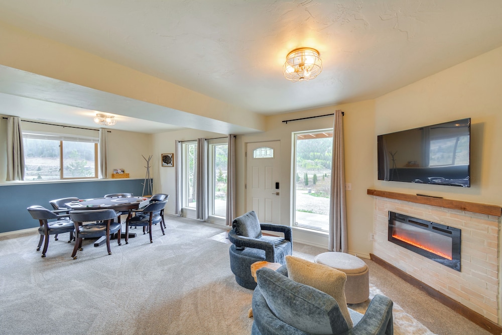 Hike, Fish, Ski & Explore: Cabin Near Breckenridge