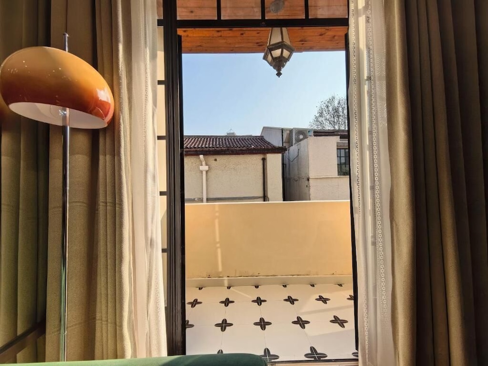 Shanghai Hills & Zinn Sunshine bnb