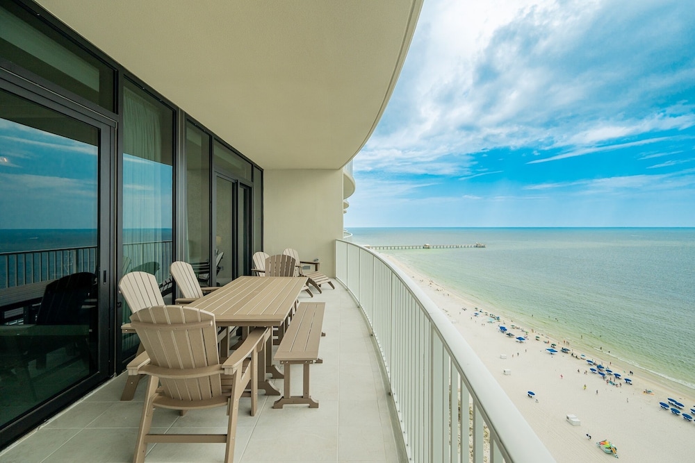 Phoenix Gulf Shores Ii 1902 3 Bedroom Condo