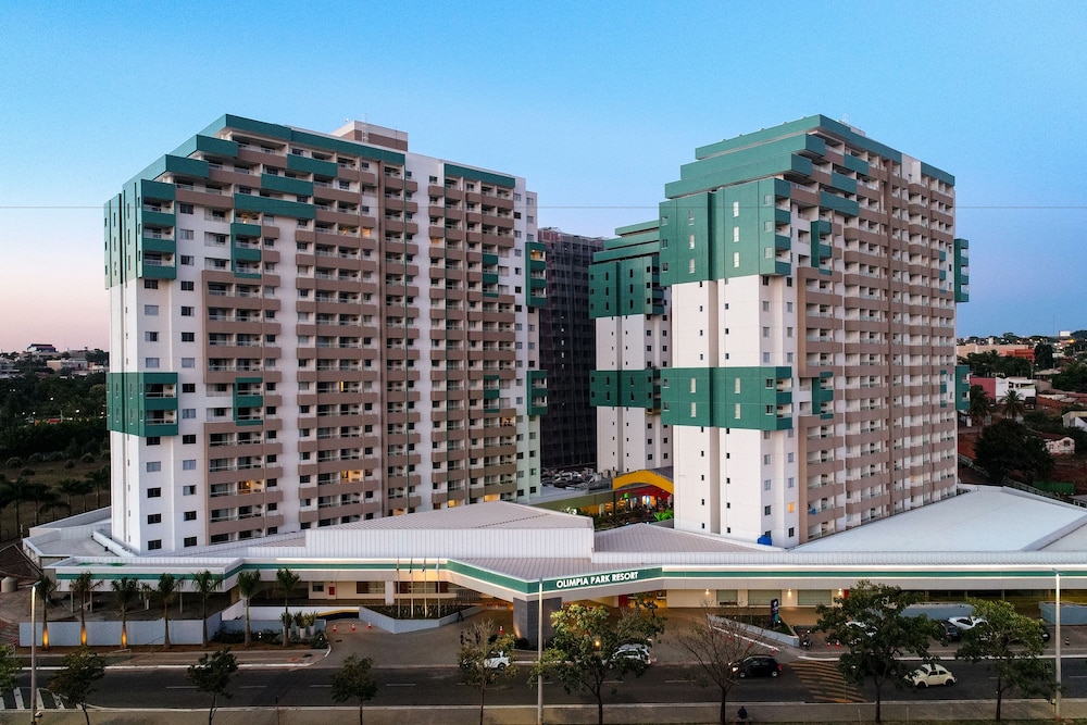 Hotel Enjoy Olimpia Park Resort - Image 1