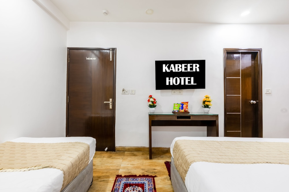 Hotel Kabeer New Delhi Railway Station