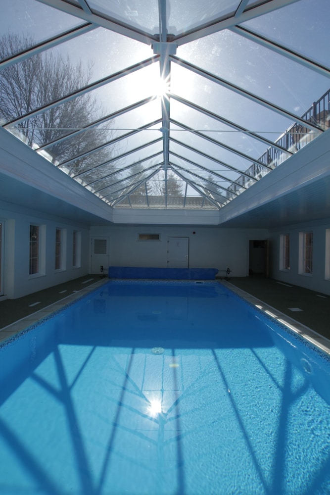 Unique Luxury Escapes