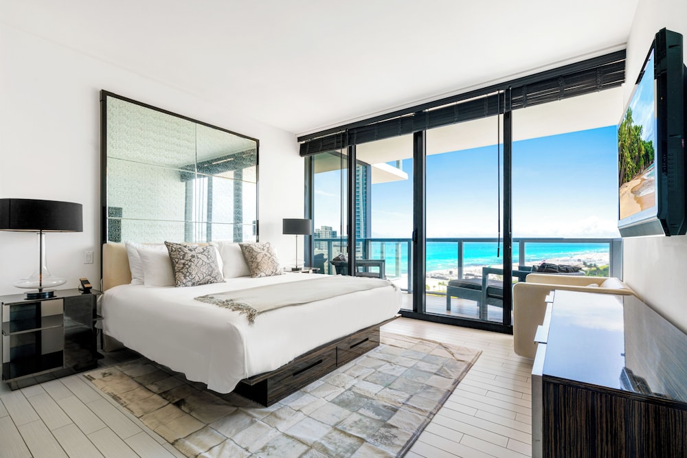 Luxury Vacation Rentals in South Beach by LRMB