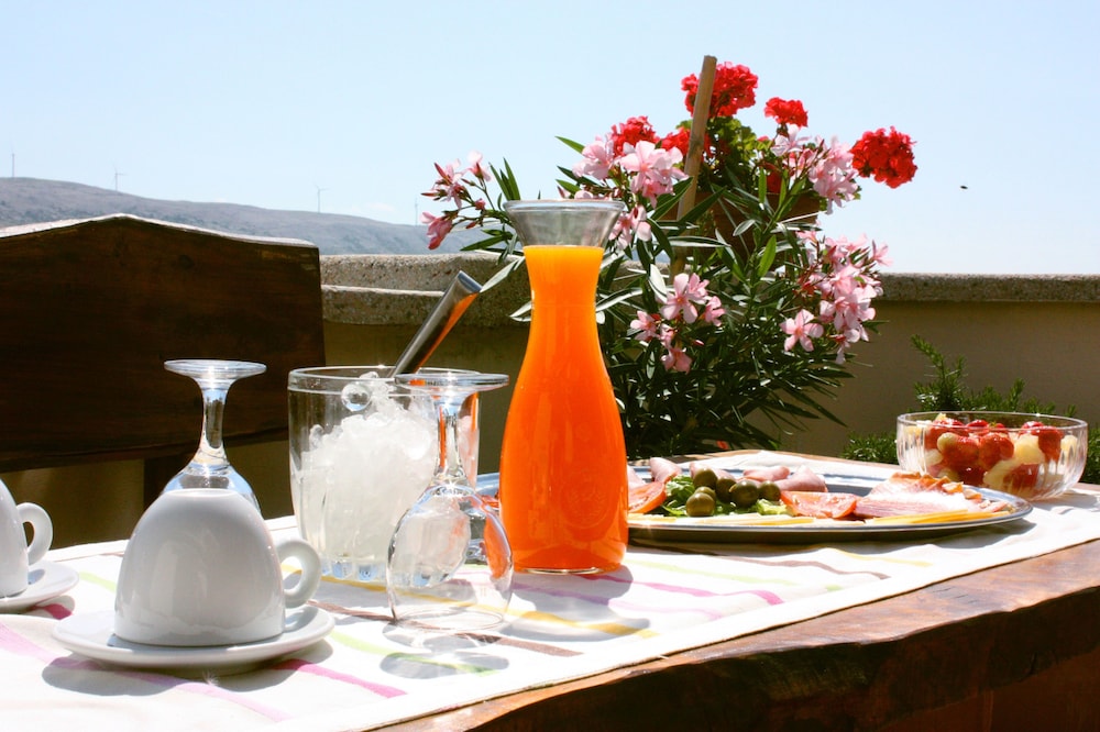 Guest house Revelin
