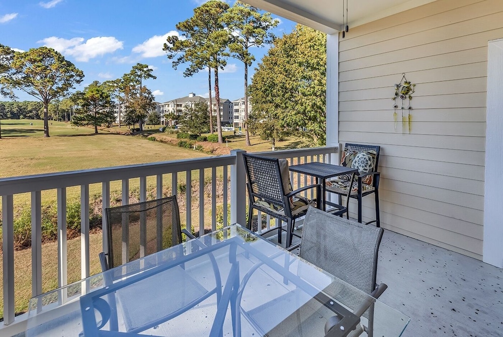 4809 Luster Leaf Circle Magnolia Pointe 202 2br 2ba 2 Bedroom Condo by RedAwning