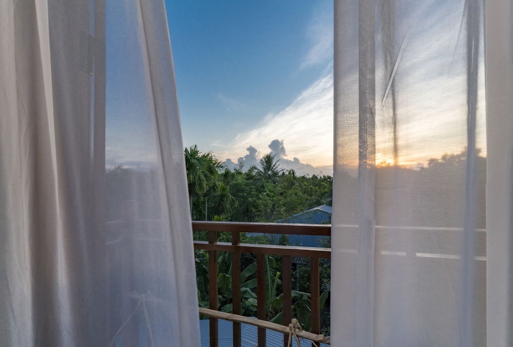 Riverside Hamlet Homestay & Villas
