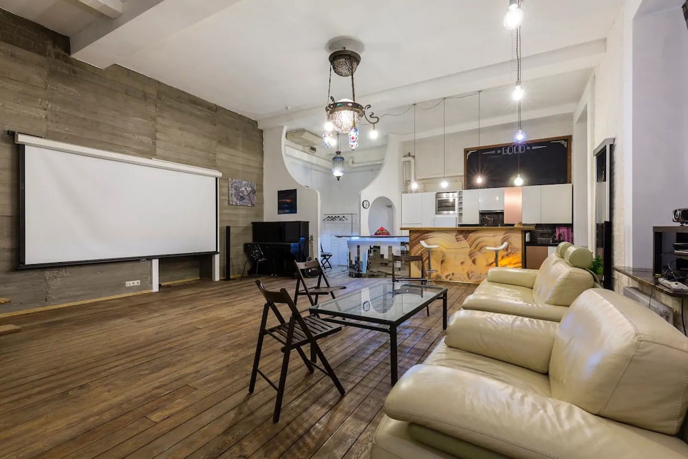 lounge