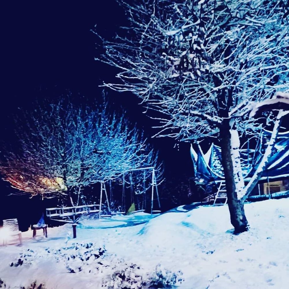 Apple Orchard Resort