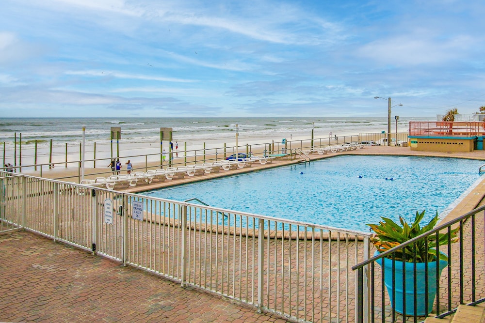 Daytona Beach II