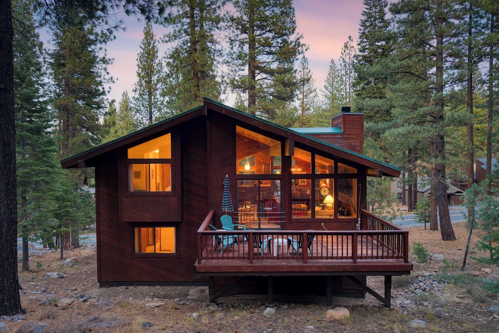 Northstar Hideaway by Avantstay 5mins to Skiing!