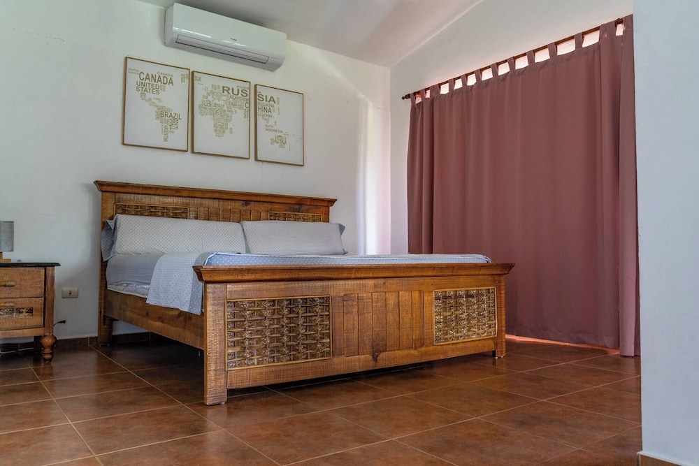 Natural Pool Villa Perfect for Families