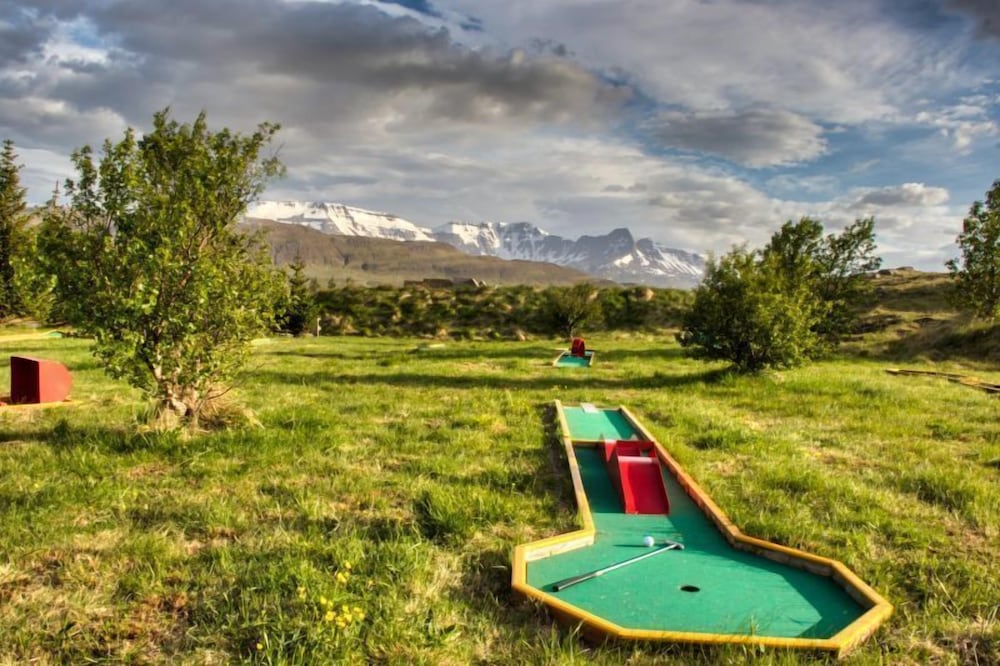 Fossatún Camping Pods & cottages – Sleeping bag accommodation