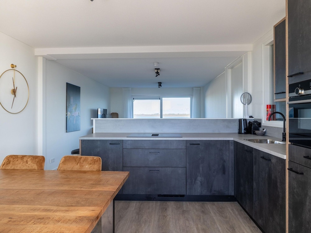 Apartment in Sint-annaland Near Marina