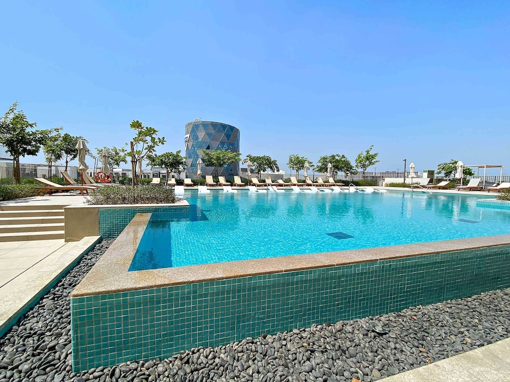 Silkhaus Collective, Dubai Hills