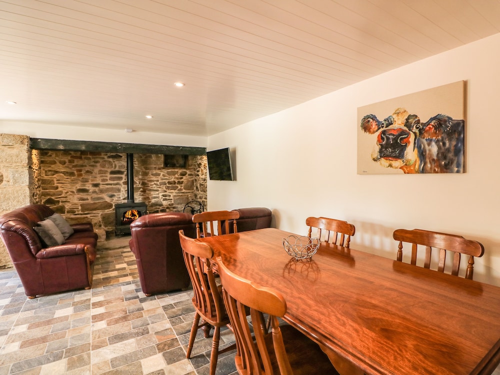 Yew Tree House