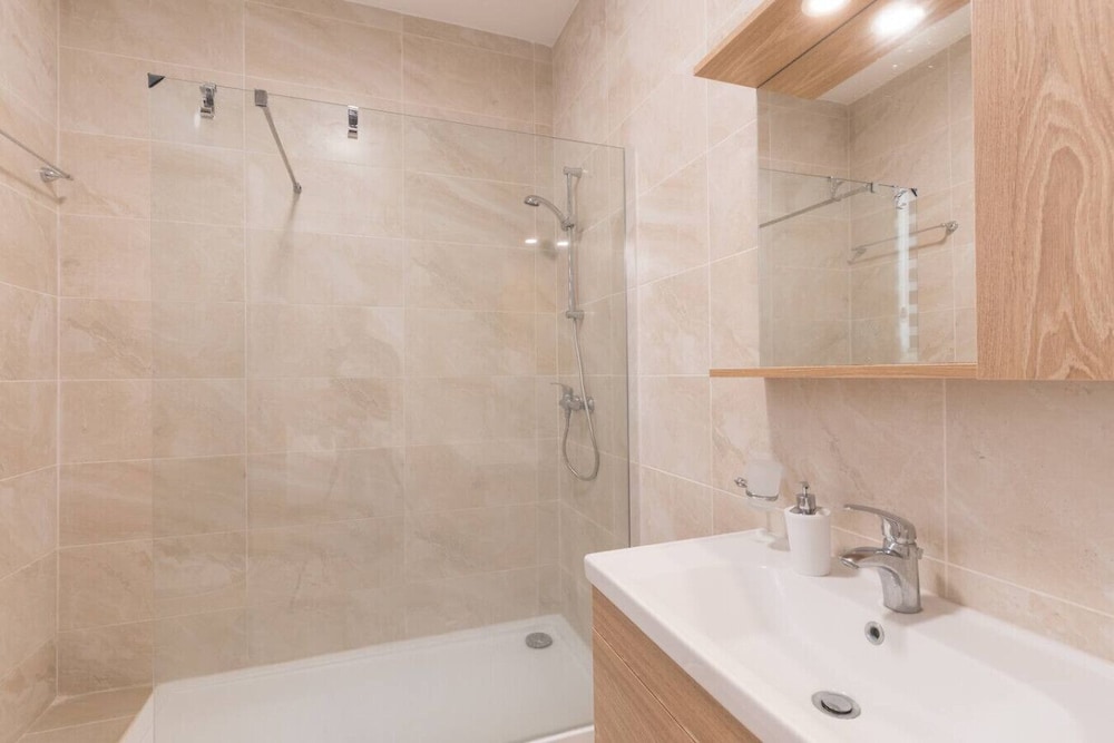 Property With Pool Access - Xaghra Near Marsalforn