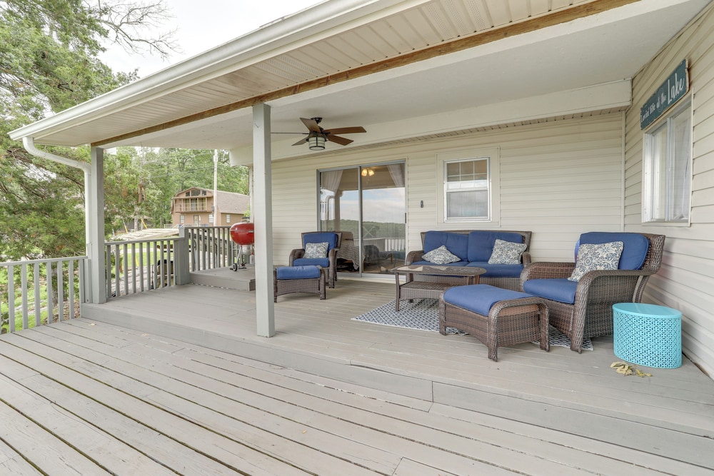 Norfork Lake Views: Home w/ Deck in Henderson