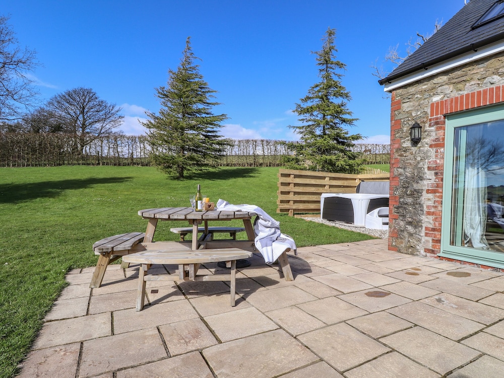 Gwennol Cottage