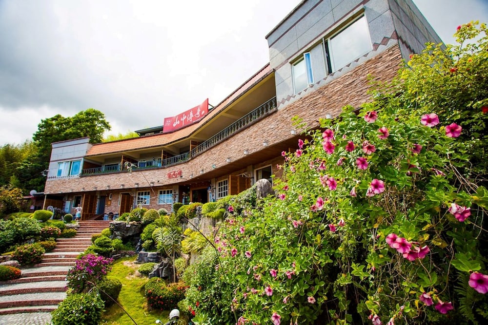 Mountain House B&B