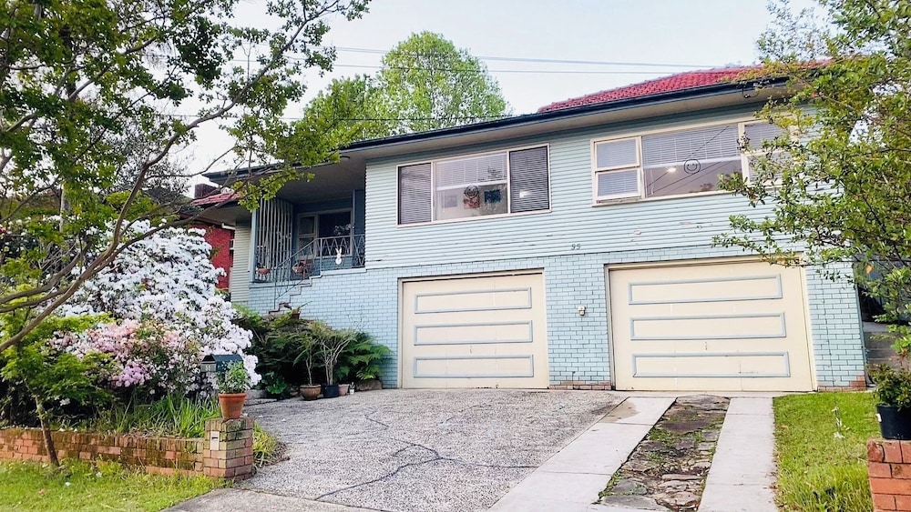 Kozyguru | North Epping | One Bedroom | Short Drive To Uni