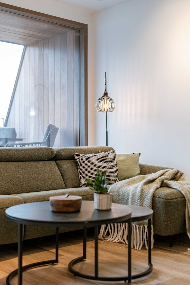 Cozy Beach Apartment in Middelkerke for 5 Guests Bright Living Space With Terrace
