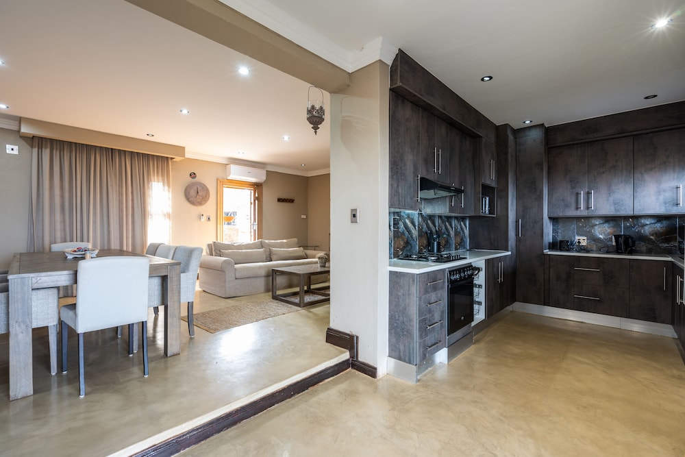 Humdani Game Lodge