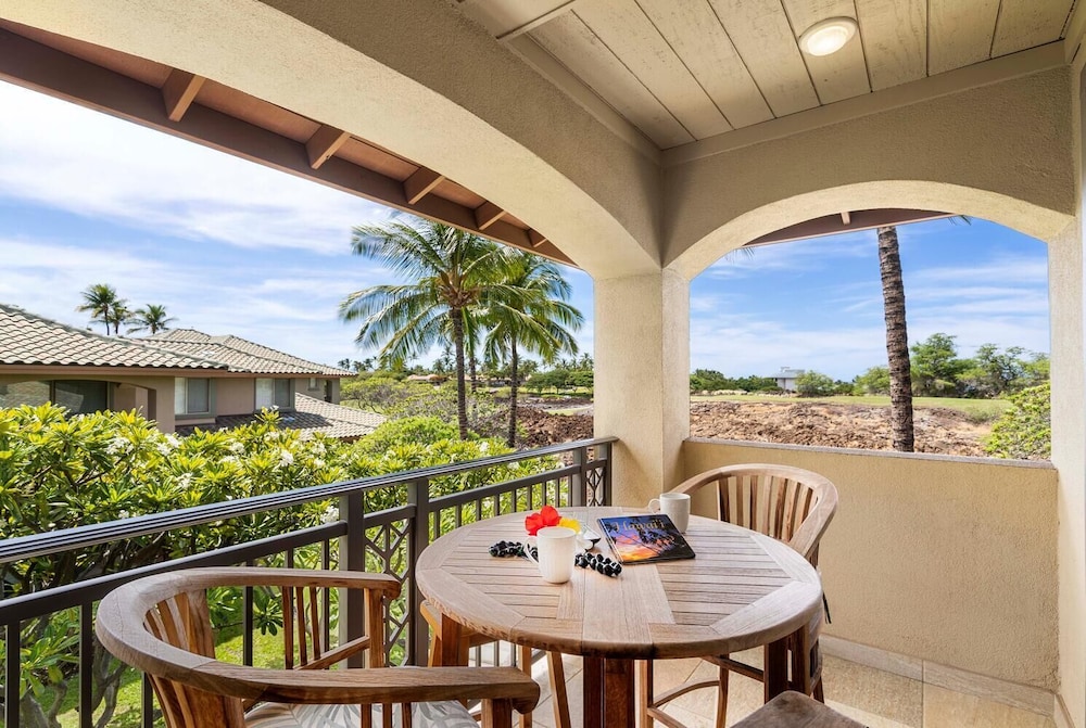 Luxurious View Corner Townhome - Great Views - VIP Beach Pass - Vrkcv