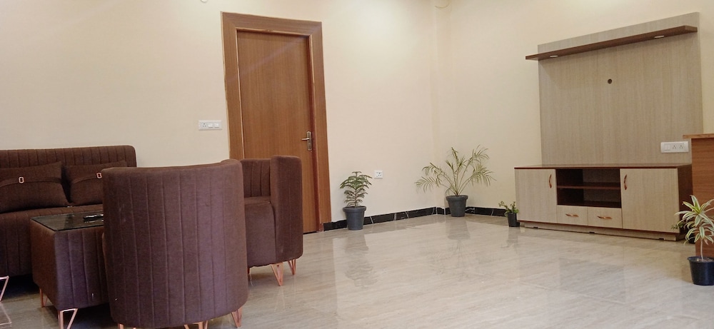 Yogam Homestay Agra