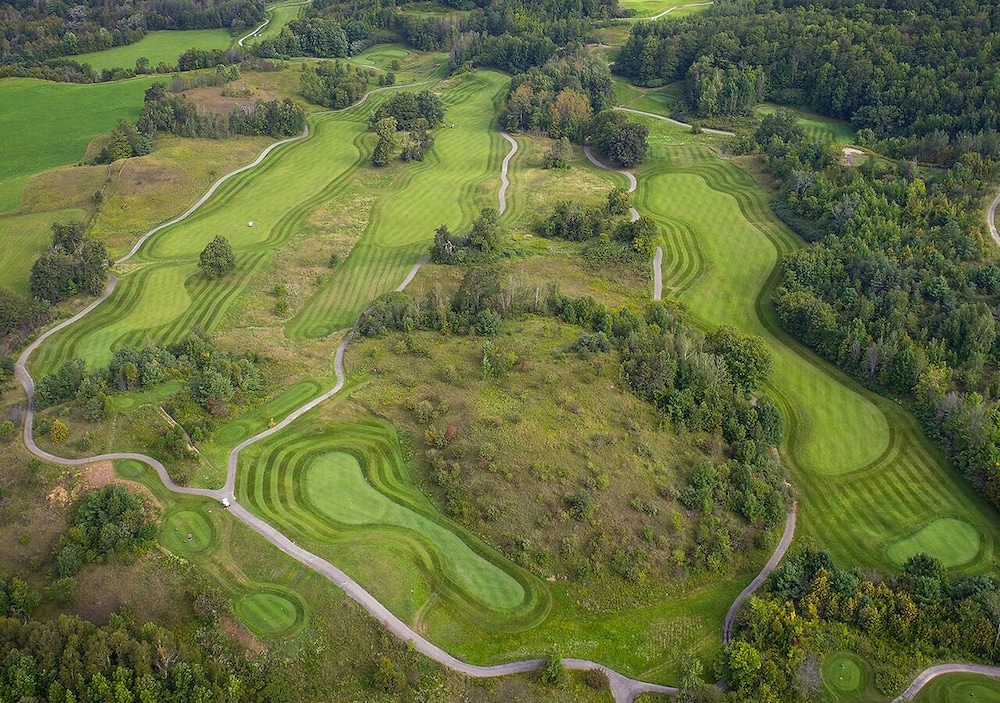 Hockley Valley Resort