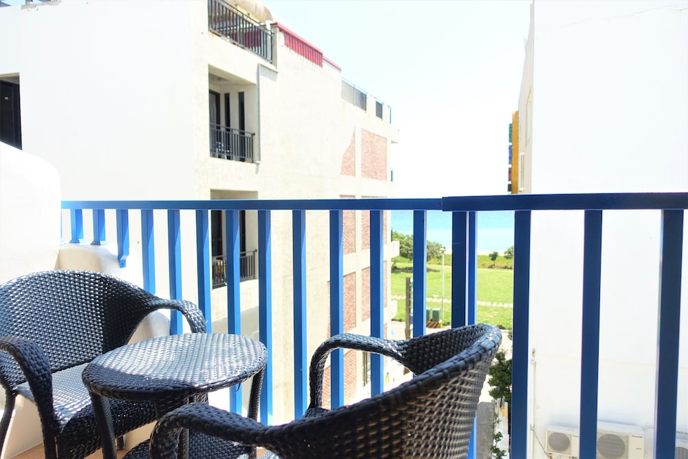 Meet Kenting