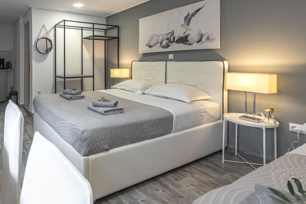Comfort Stay Athens Airport Hotel - FREE shuttle from and to the airport view 3