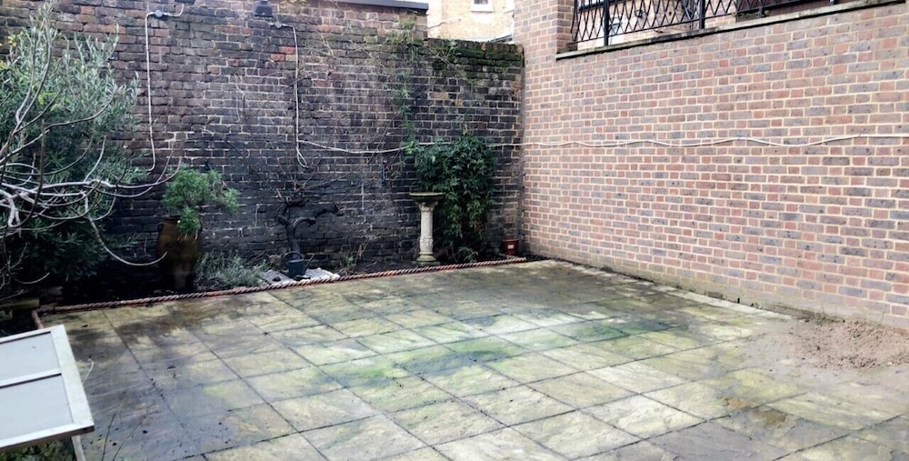 outdoor bbq area