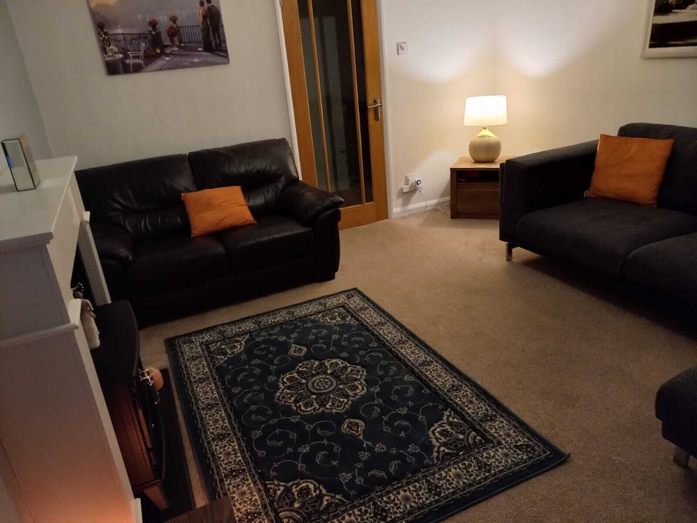 Charming Wentworth Lodge With Countryside Views, photo 24