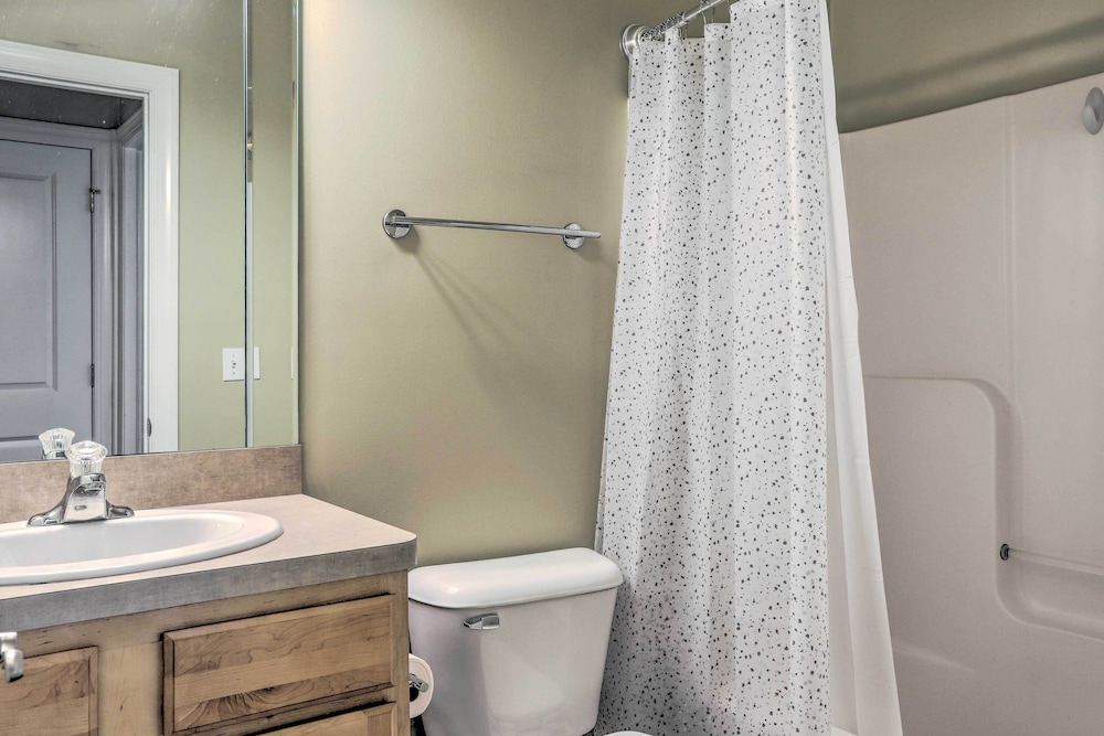 ~ 2 Mi to Downtown - Cozy Cleveland Unit, photo 19