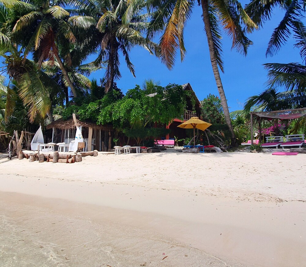Ravoraha Ecolodge