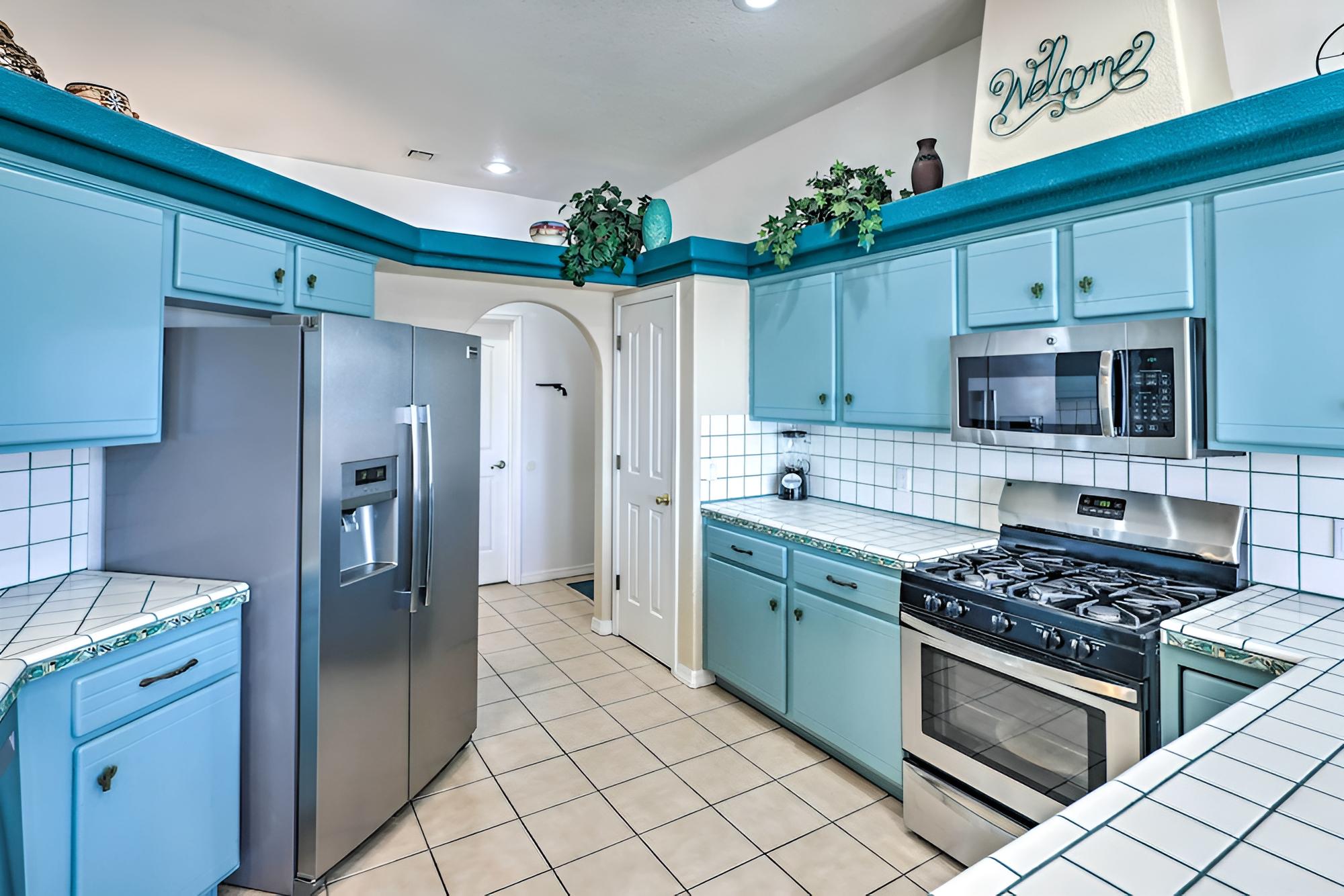 Lake Havasu City Abode w/ Pool + Mtn Views! view 3