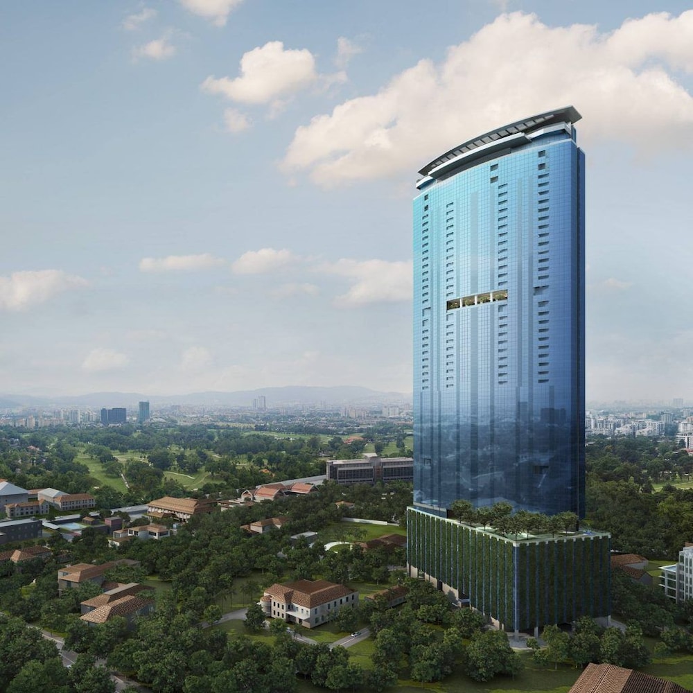 Moonway Luxury Suites At Eaton Residence