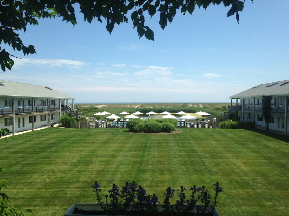 Ocean Dunes at Amagansett