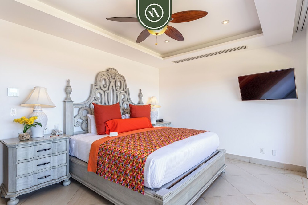 Hacienda Encantada by Naya Homes