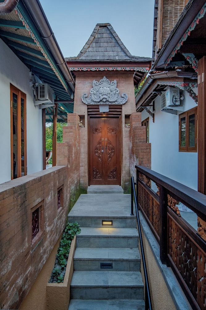 Villa Karar