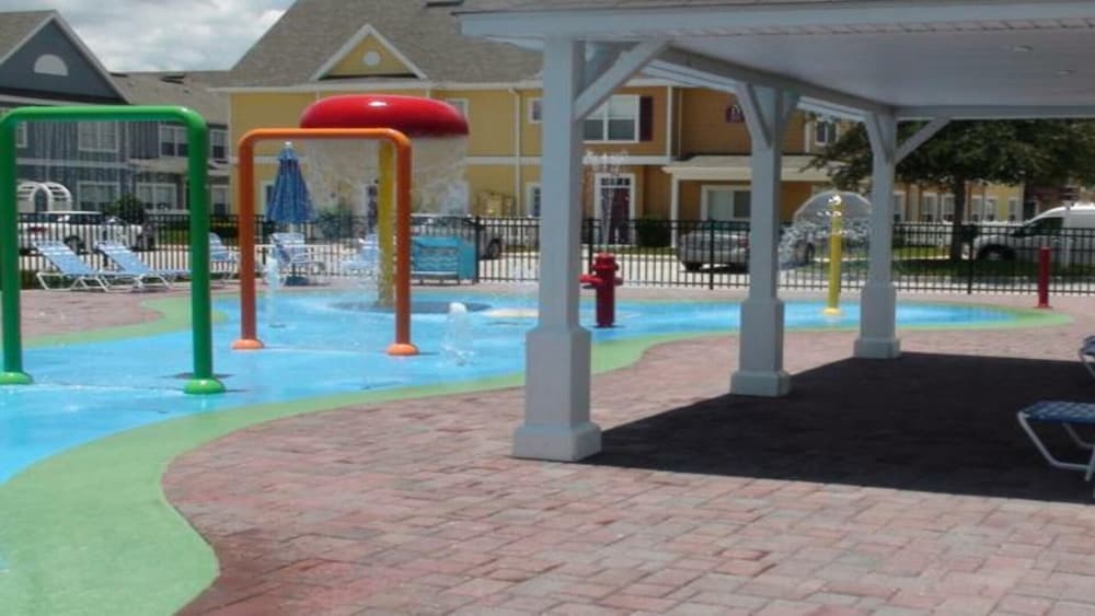 Ec21ha - 3 Bedroom Townhome In Villas at Seven Dwarfs Lane, Sleeps Up To 6, Just 6 Miles To Disney