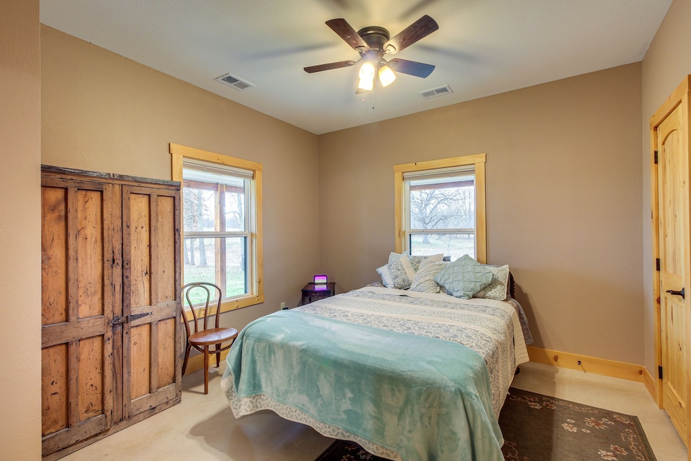 Rural Drexel Cabin on 30 Acres: Unplug + Unwind! view 3