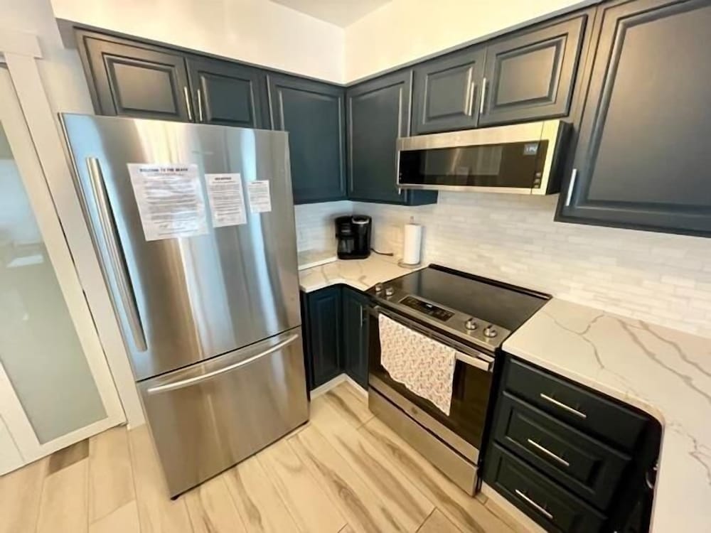 Sand Fiddler 101 2 Bedroom Condo by Redawning view 5
