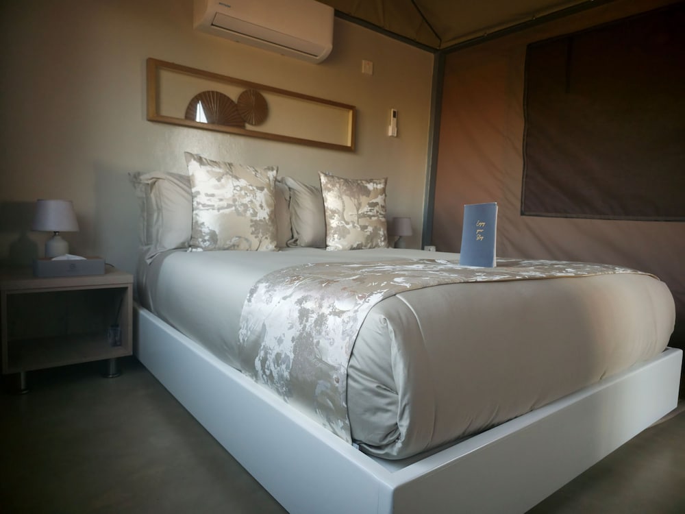 Shumbalala Game Lodge Botswana