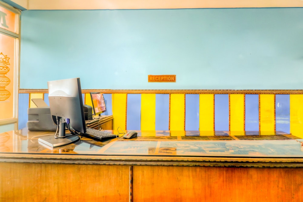 SPOT ON 49799 New Unique Beach Inn view 4