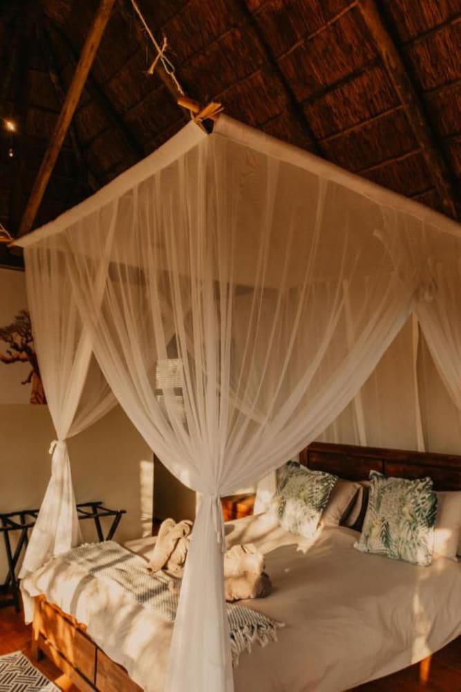 Panzi Lodge