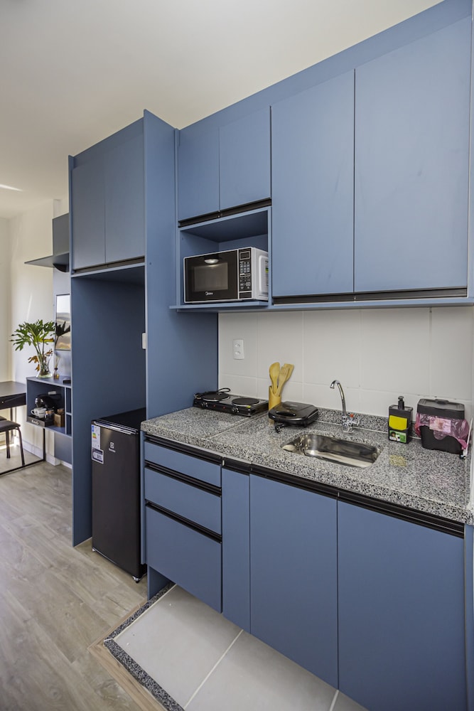 Loft com Smart Lock e Varanda no Bresser