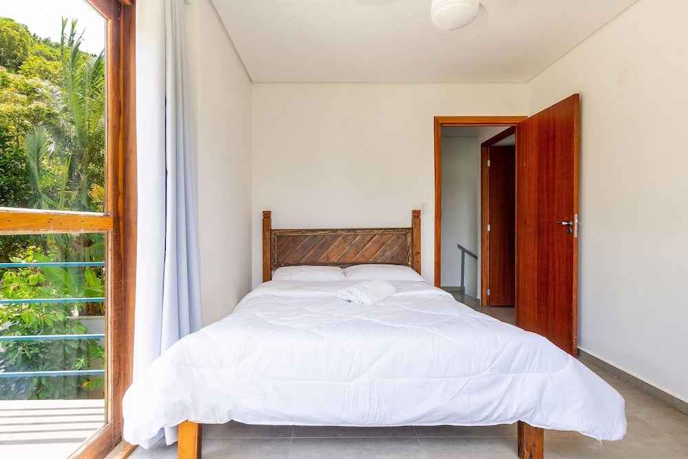3BR House w/ BBQ 800m From Beach Rju8301